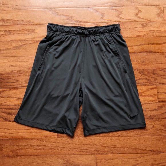 nike shorts near me